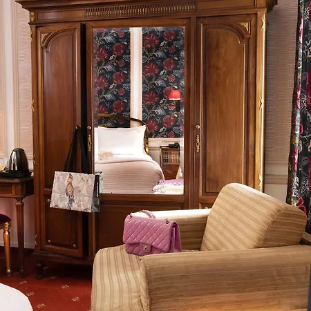 Belfast Hotel Paris