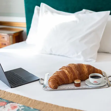 Belfast Hotel Paris