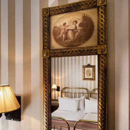 Belfast Hotel 4*