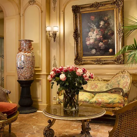 ベルファスト パリ