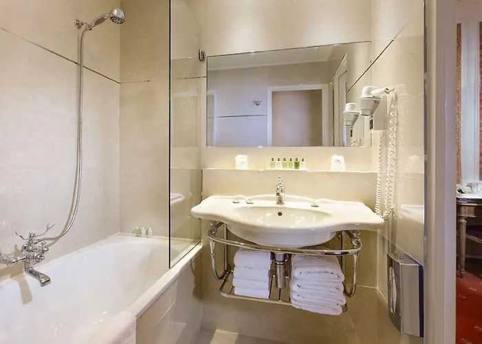 贝尔法斯特酒店