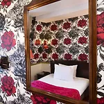 Belfast Paris
