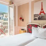 Belfast Paris